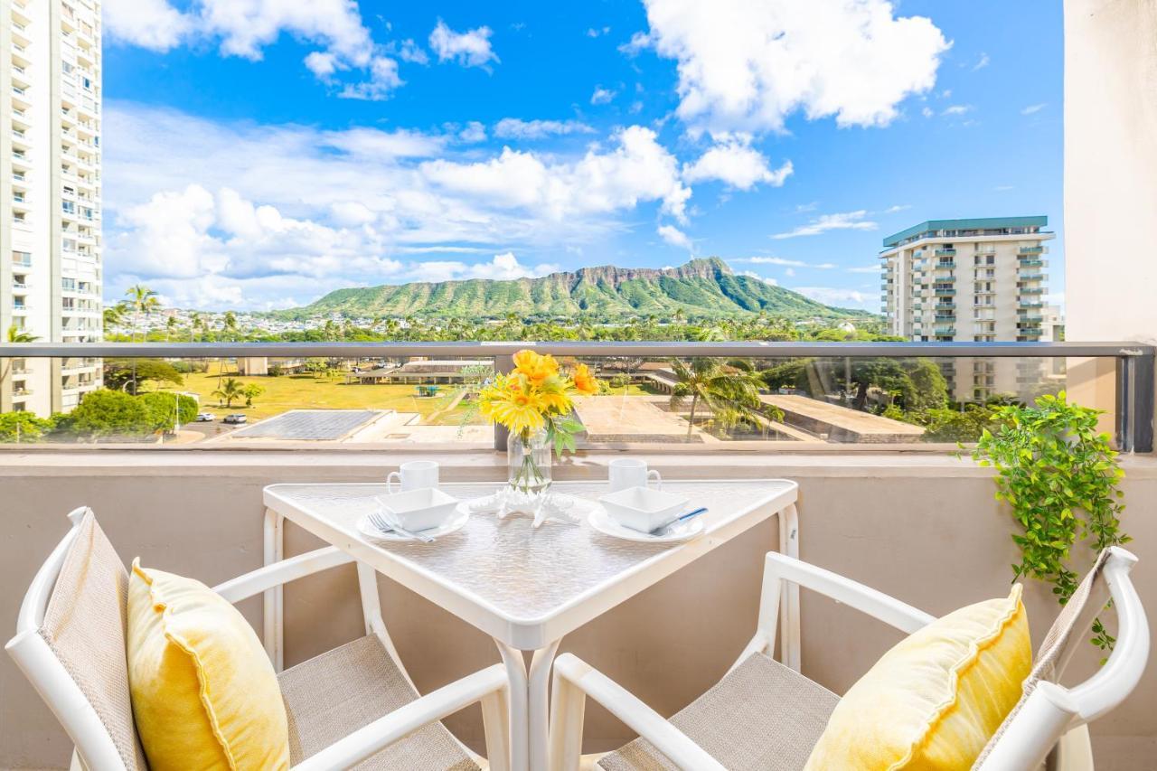 Great Diamond Head Views, 2Br Condo With Free Parking! Honolulu Luaran gambar